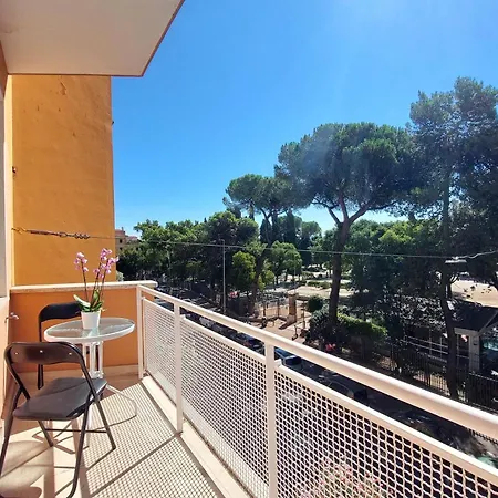 Ych-elegante Vicino Ada アパート ローマ