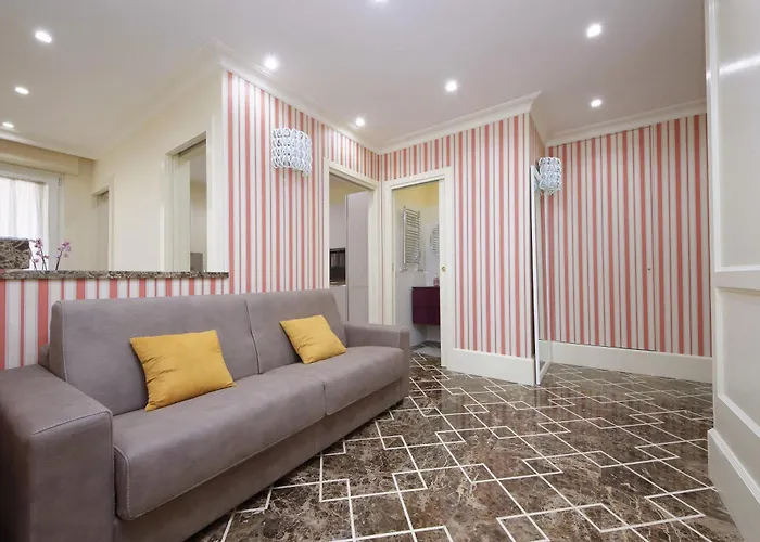 Ych-elegante Vicino Ada Rom